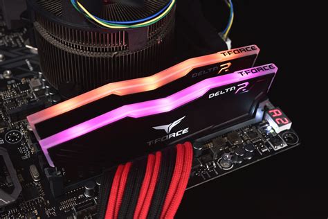 Team Group T Force DELTA RGB DDR4 記憶體開箱測試 XFastest News