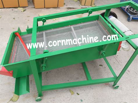 Soybean Sorter Machine Vibrating Soybean Separating Machine