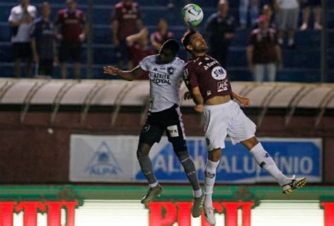 Em noite de pressão do Caxias atuação de Benevenuto garante a