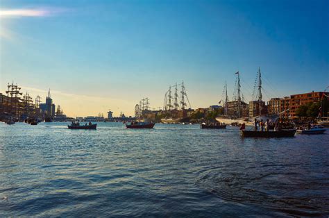 SAIL Amsterdam, the Biggest Event in the Netherlands - Nomadbiba