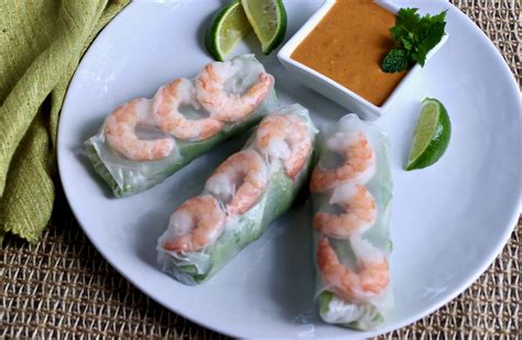 Vietnamese Summer Rolls with Peanut Sauce - Life At The Table