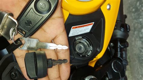 How To Start A Gsxr 150cc With Extra Keys Suzuki Gsx R 150 Cc