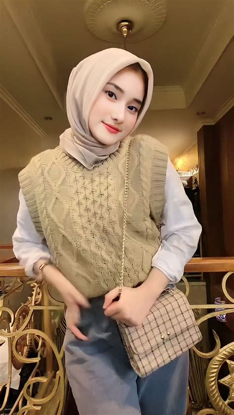 Pin Oleh Cukcuk Di Beautiful Hijab Di Model Pakaian Hijab Gaya