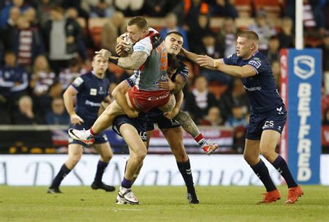 Absolute Robbery Leigh Leopards Fans In Disbelief Following Wigan