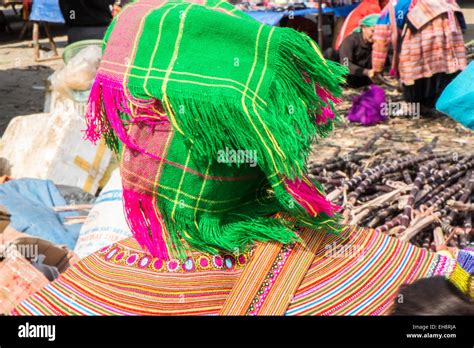 Sa Pa Vietnam Market Sapa Hi Res Stock Photography And Images Alamy