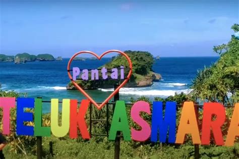 Pantai Teluk Asmara Malang Pesona Romantis Dan Keindahan Alam Yang