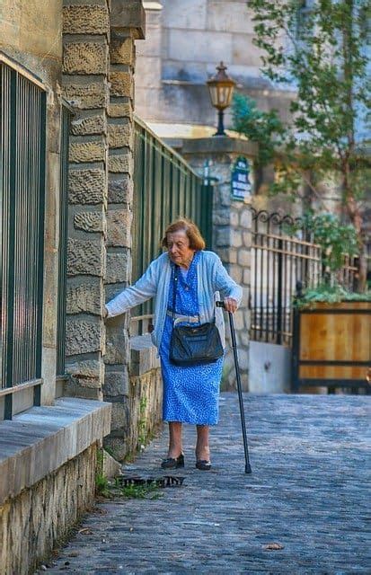 What Are The Most Common Causes Of Falls In The Elderly Elderly Person