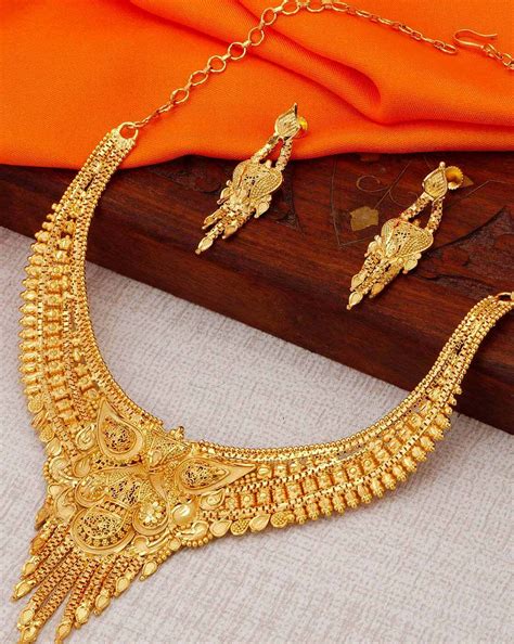 24 Carat Gold Necklace Design