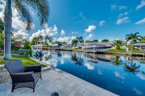 Cape Coral Vacation Rentals And Homes By Roelens Vacations Top Cape