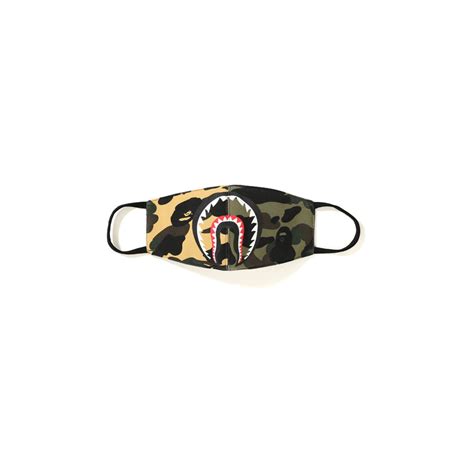 Bape Half Camo Shark Mask Yellow/greenBape Half Camo Shark Mask Yellow