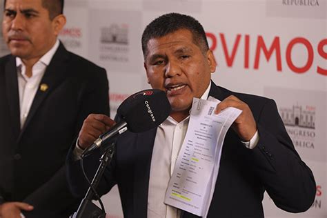 Perú Libre exintegrantes presentan demanda de amparo contra Junta de