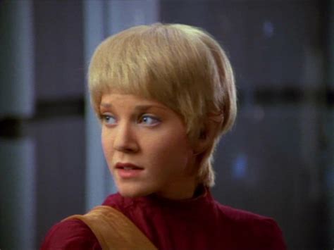 ‘Star Trek: Voyager’ Actress Jennifer Lien Arrested For Exposing ...