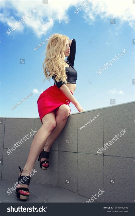 Sexy Slim Athletic Blonde Girl Black Stock Photo Shutterstock