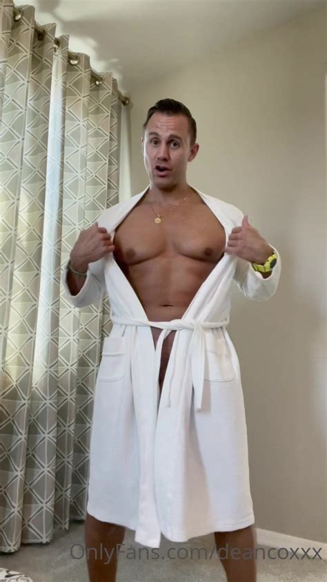 Hot Straight Dean Showing Great Body 8 ThisVid