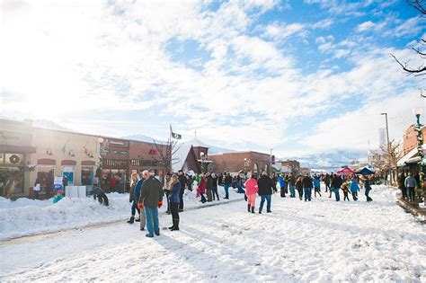 Lake_chelan_winterfest-555 - Lake Chelan Chamber of Commerce