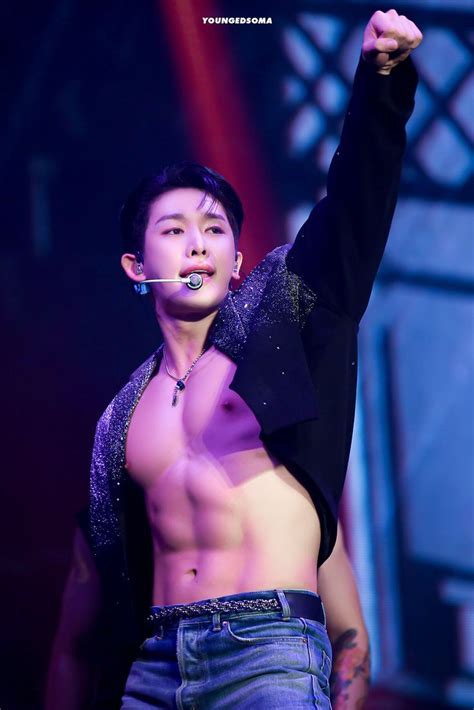 Pin By On Handsome Asian Men Wonho Abs Celebrity Singers