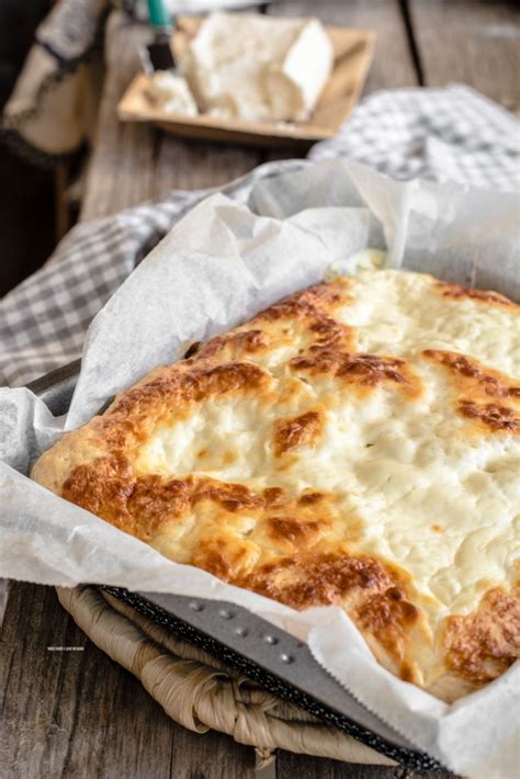 Focaccia Allo Stracchino Impastando A Quattro Mani