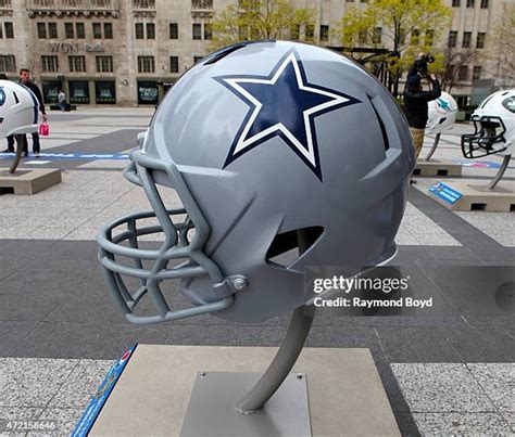 Dallas Cowboys Football Helmet Photos and Premium High Res Pictures ...