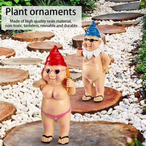 2Pcs Nude Statuary Garden Gnomes Naughty Naked Funny Gift Statue Decor