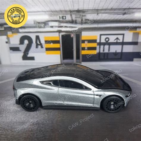 Jual Hot Wheels Premium Tesla Roadster Loose Kota Medan CAW Project Tokopedia