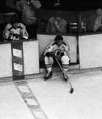 Hockey Teams Hockey Players Phil Esposito Bobby Orr Hockey Pictures