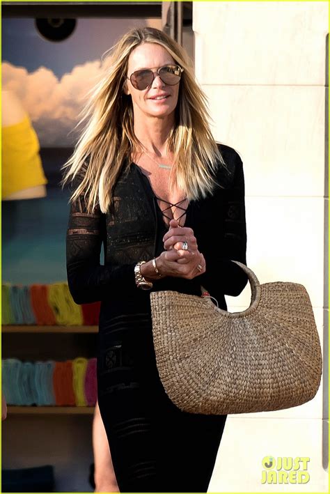 Photo Elle Macpherson Shows Off Amazing Bikini Body At 51 09 Photo 3415005 Just Jared