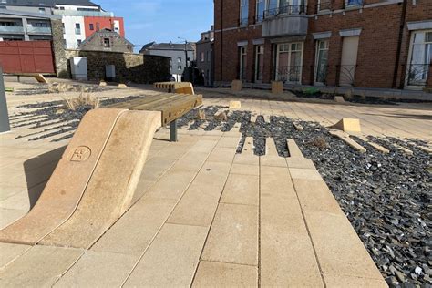 Banc public contemporain original en béton fabricant Belgique Interblocs