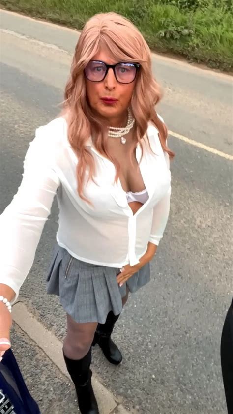 Amateur Crossdresser Kellycd Sexy Milf In Grey Seamless Pics XHamster