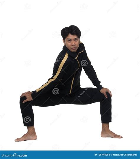 Homme Bel Principal Du Taekwondo De Ceinture Noire Photo Stock Image