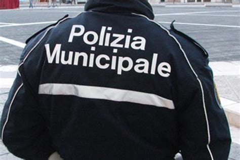 Controlli Della Polizia Municipale Di Palermo Nei Luoghi Della Movida