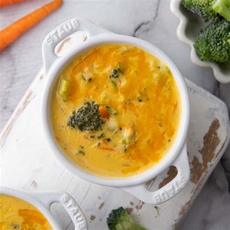 The Best Velveeta Broccoli Cheese Soup Recipe Simple Copycat Recipes