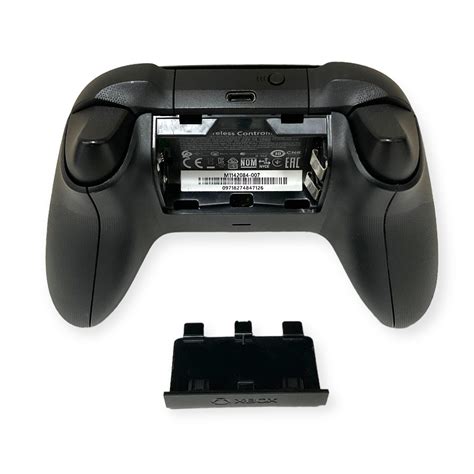 XBOX SERIES X/S WIRELESS CONTROLLER - Dollar Dealers