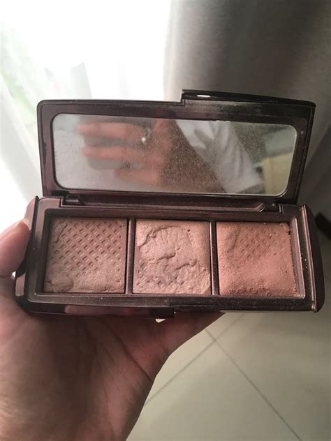 Hourglass Palette Kesehatan Kecantikan Rias Wajah Di Carousell