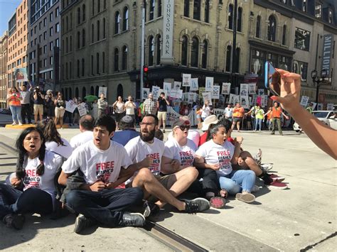 Live updates: America’s immigration crisis | CNN Politics