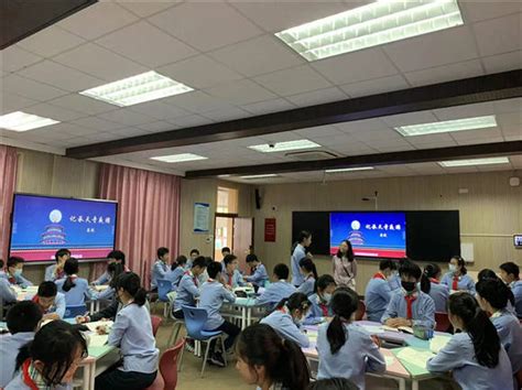 浦东 建平实验中学潜心治学求真知 笃行问道育真人——学校语文教研组10月教研暨浦东新区初中语文学科工作坊开坊活动教学