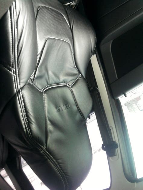 чехлы на сиденья — Lada Приора седан, 1,6 л, 2013 года | аксессуары ...