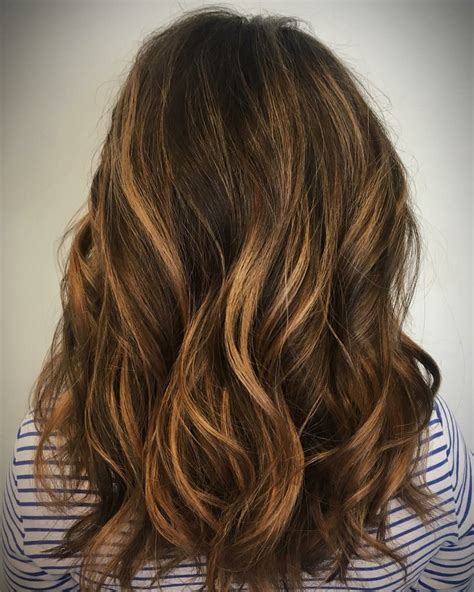 Redken Free Hand Balayage Highlights In Brunette Hair Hair Beauty