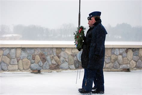 Great Lakes National Cemetery - Civil Air Patrol