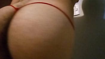 Putito En Tanga Roja XVIDEOS