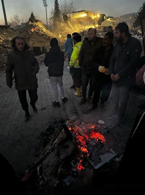 Deprem bölgesinden iç yakan görüntüler Bursa Haberleri Bölge