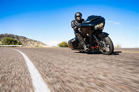 Harley Davidson Cvo Road Glide Guide Total Motorcycle