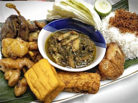 Daftar Harga Menu Delivery Nasi Jengkol Bandung Terbaru