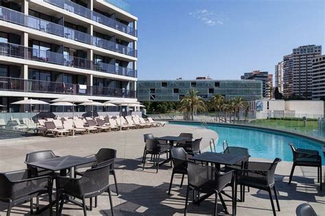 Hotel Bristol - Benidorm, Costa Blanca - On The Beach