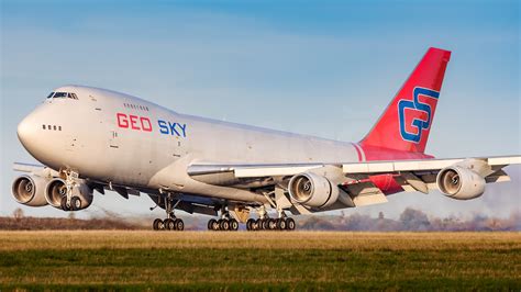 Geo Sky Boeing B Sf L Geo V Images Aviation Media