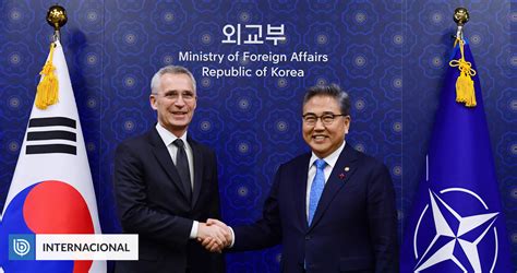 Secretario general de la OTAN visita Seúl y Corea del Norte califica