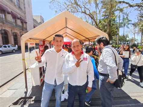 Se Realiza La Primera Feria Del Empleo De Xalapa Empresas De La