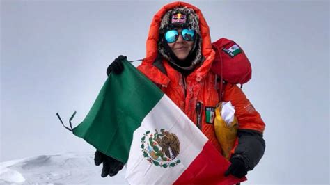 Viridiana Álvarez Primera Mexicana En Subir Las Cuatro Montañas Más