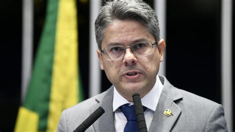 Vieira pede instalação de CPI da Rachadinha para investigar Bolsonaro