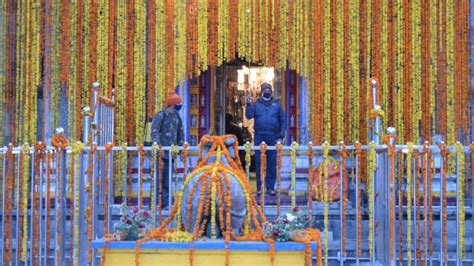 Kedarnath Dham Gate Open Photo Gallery Kedarnath Temple Open शिव के