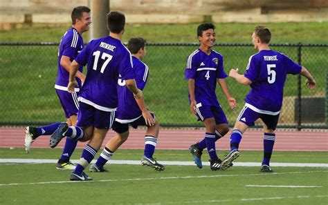 Boys Soccer Gmct Final Preview No 17 Monroe Vs South Brunswick